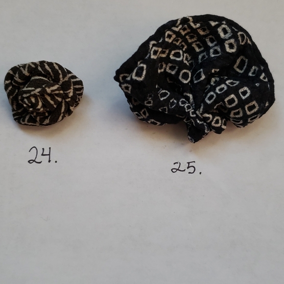 Hand sewn vintage kimono silk lapel stick pins - Picture 12 of 16